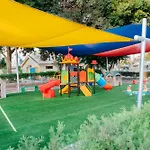 Makronisos Village Aparthotel