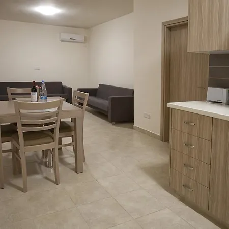 Makronisos Village Ajía Nápa