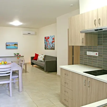 Makronisos Village 4* Ajía Nápa