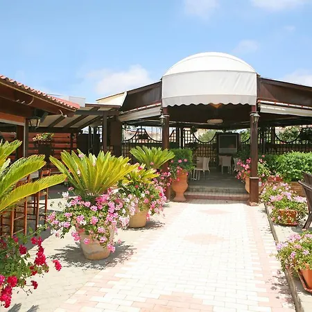 Makronisos Village Apartahotel Ayia Napa
