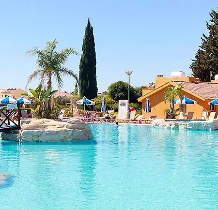 Makronisos Village 4* Ajía Nápa