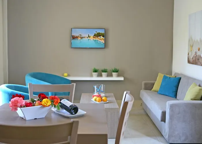 Lägenhetshotell Makronisos Village