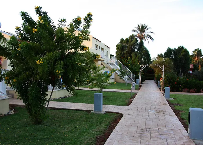 Lägenhetshotell Makronisos Village Ayia Napa
