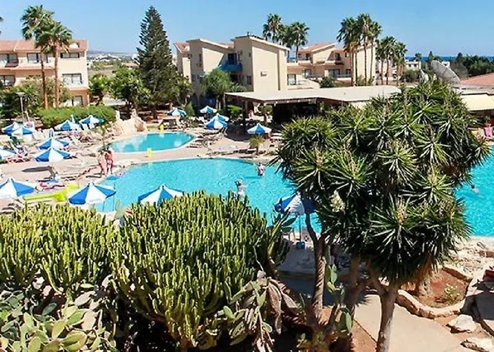 Lägenhetshotell Makronisos Village