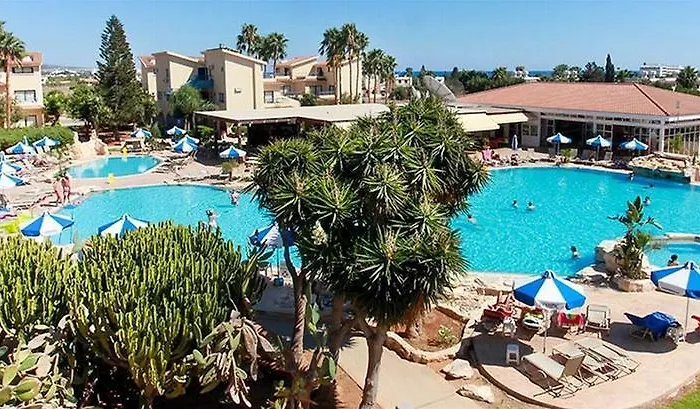 Makronisos Village Lägenhetshotell Ayia Napa