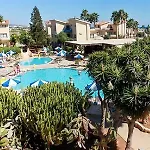 Aparthotel Makronisos Village