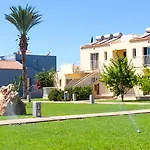 Hotel apartamentowy Makronisos Village 4*