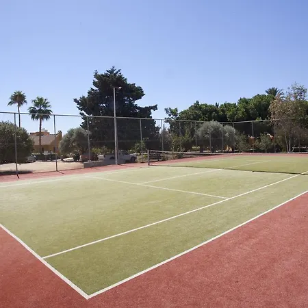 Makronisos Village מלון דירות איה נאפה