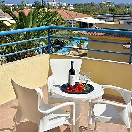 Makronisos Village