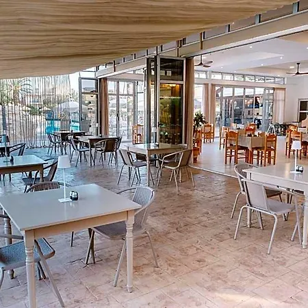 Aparthotel Makronisos Village Ayia Napa