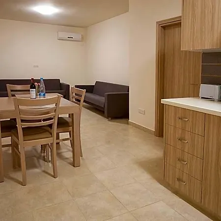 Makronisos Village Aparthotel 4*