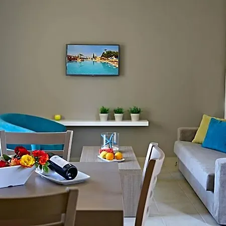 Makronisos Village 4*