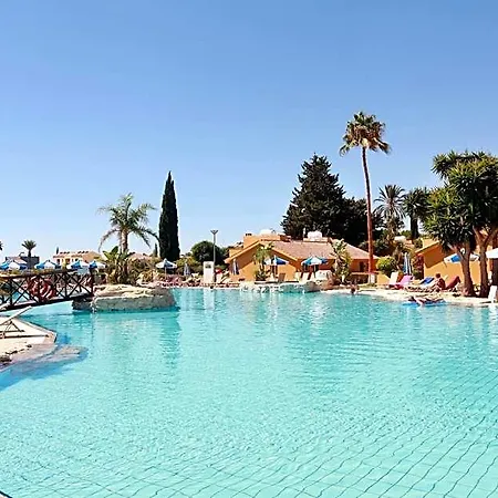 Aparthotel Makronisos Village Ayia Napa