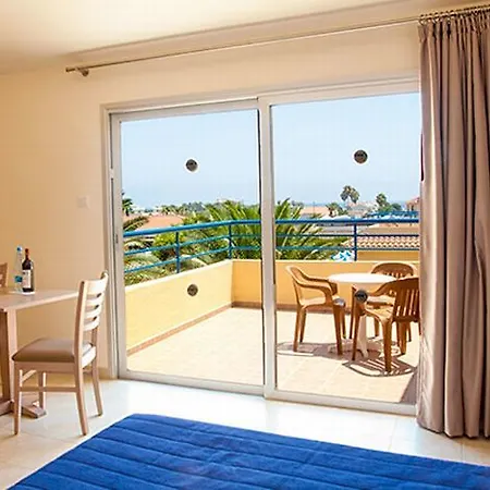 Makronisos Village Hotel de apartamente Ayia Napa