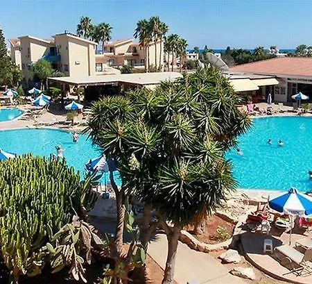 Makronisos Holiday Village Aparthotel Ayia Napa