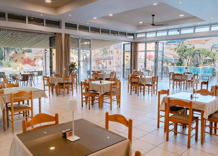 Makronisos Village Ayia Napa