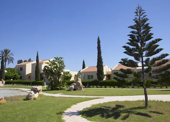 Lägenhetshotell Makronisos Village Ayia Napa